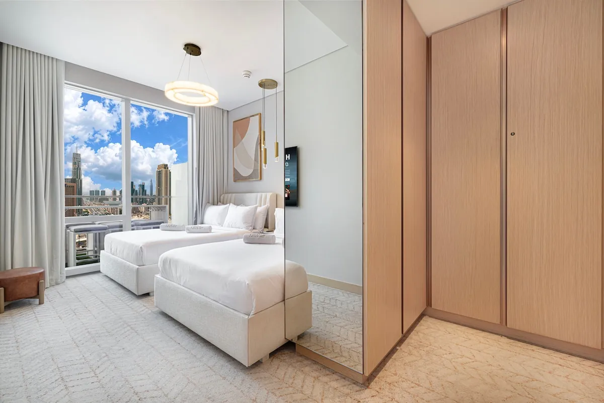 VIDA Dubai Mall Residences | 3Bed+Maid Suite PS5